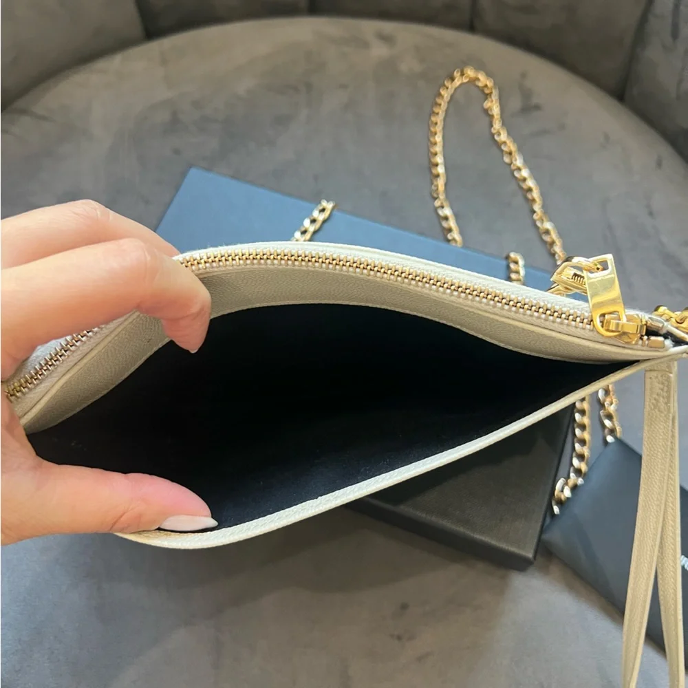 Crema YSL wristlet crossbody - Picture 9 of 17